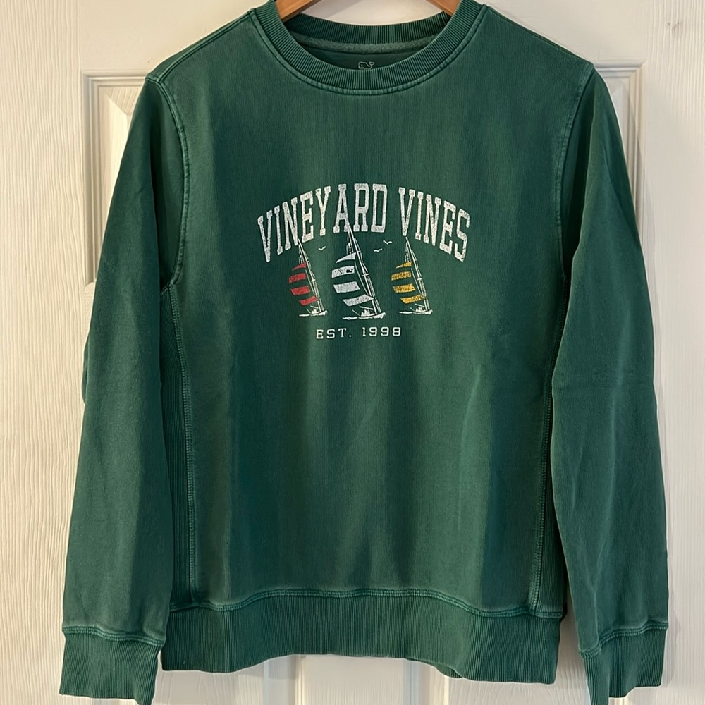 Vineyard Vines Crewneck 🐳